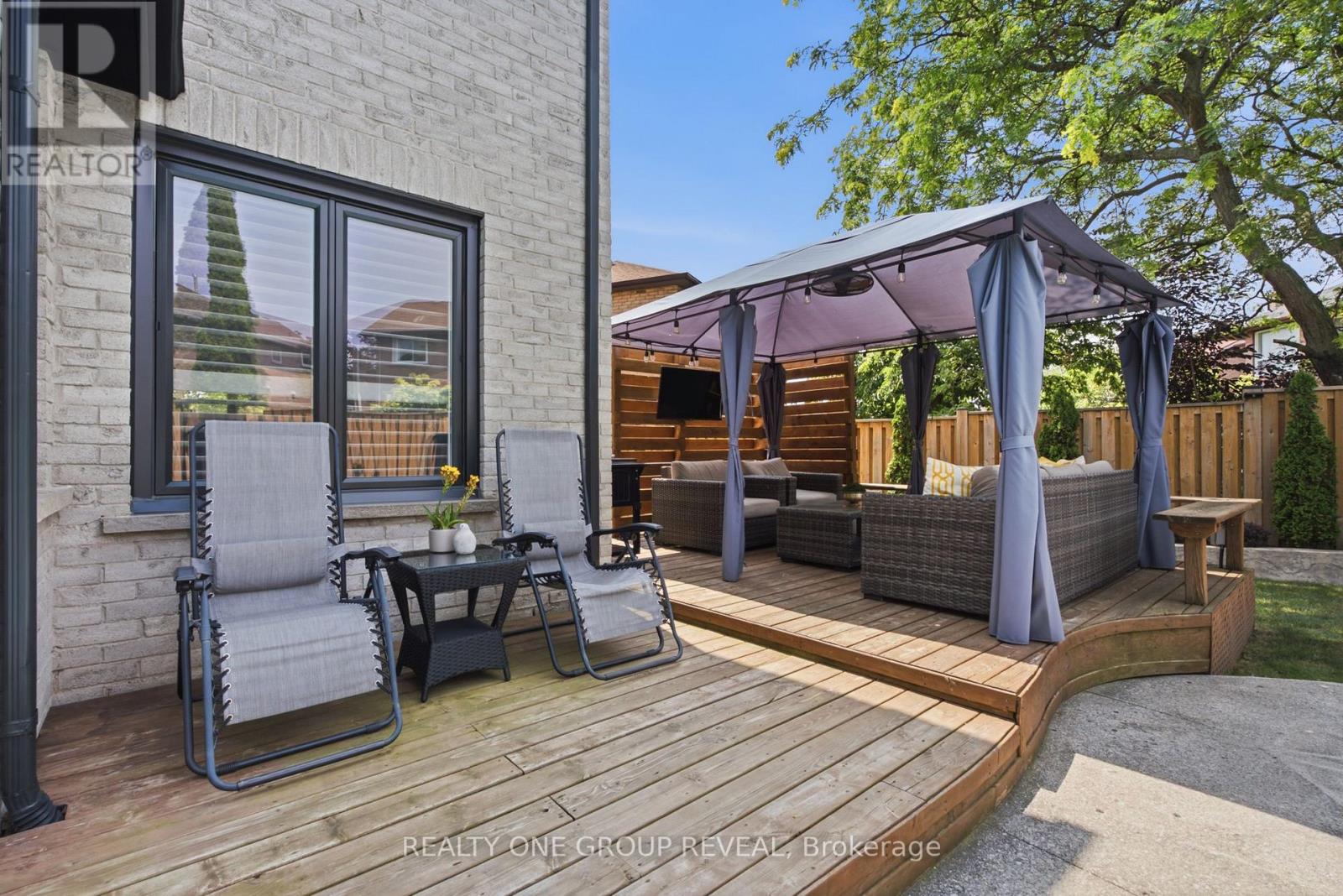 568 Rainy Day Drive, Pickering, Ontario  L1V 5Z2 - Photo 41 - E13584128