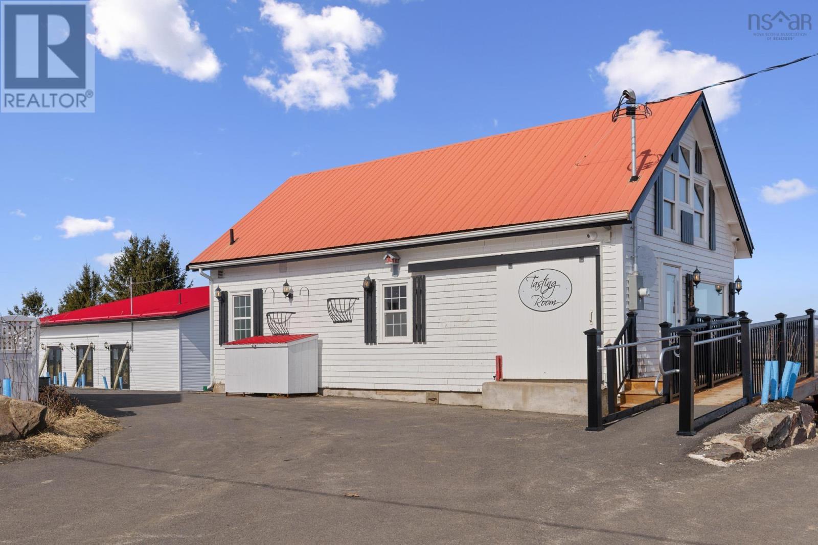 1365 Church Street, Port Williams, Nova Scotia  B0P 1T0 - Photo 10 - 202617758