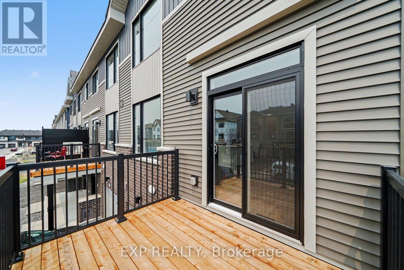 756 TADPOLE CRESCENT - Photo 19