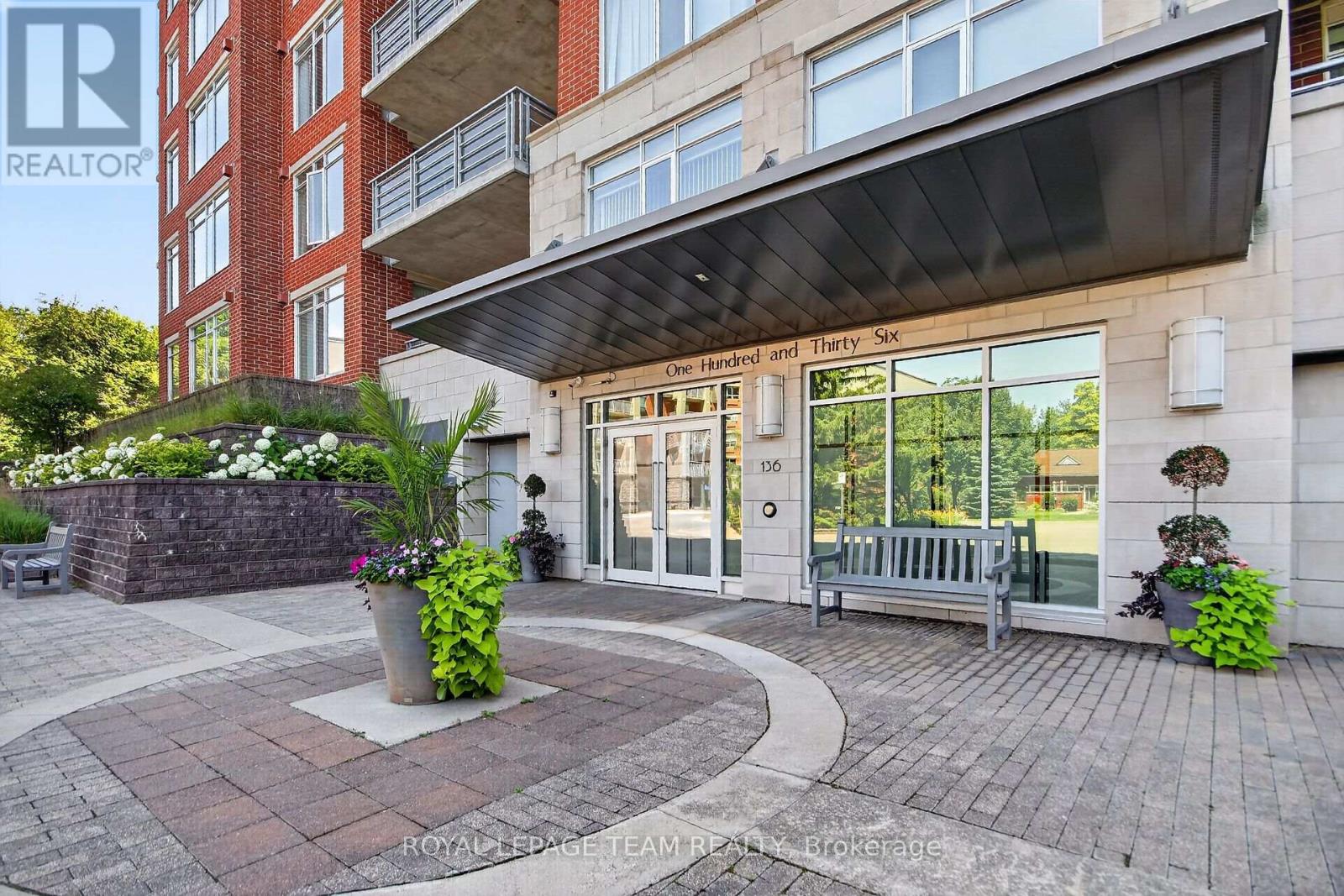 406 - 136 Darlington Private, Ottawa, Ontario K1V 0X6 - Photo 3 - X13584060