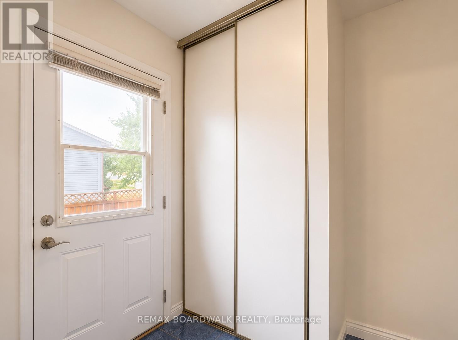 1 - 222 Castlefrank Road, Ottawa, Ontario K2L 1T5 - Photo 5 - X13584100