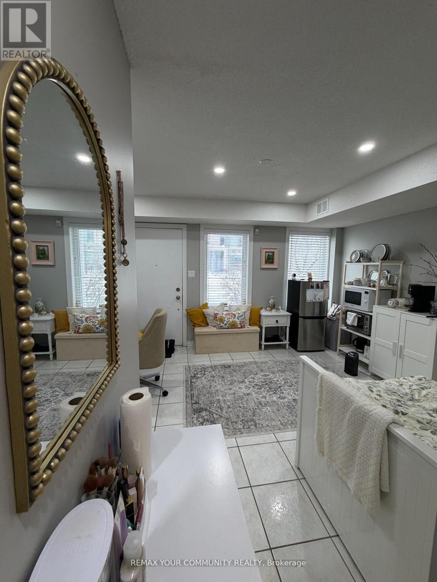 Main - 320 South Park Road, Markham, Ontario  L3T 0B8 - Photo 5 - N13583854