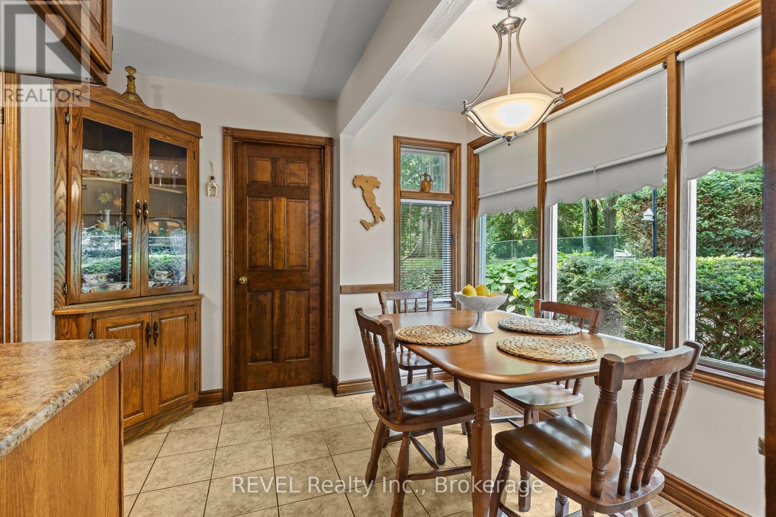 7190 Waterloo Drive, Niagara Falls (Casey), Ontario  L2J 1E2 - Photo 15 - X13583938