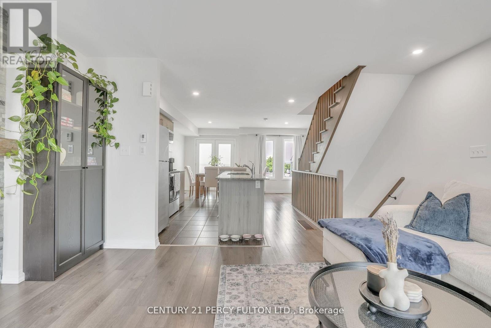89 Fairlane Avenue, Barrie, Ontario  L9L 0M9 - Photo 18 - S13583912