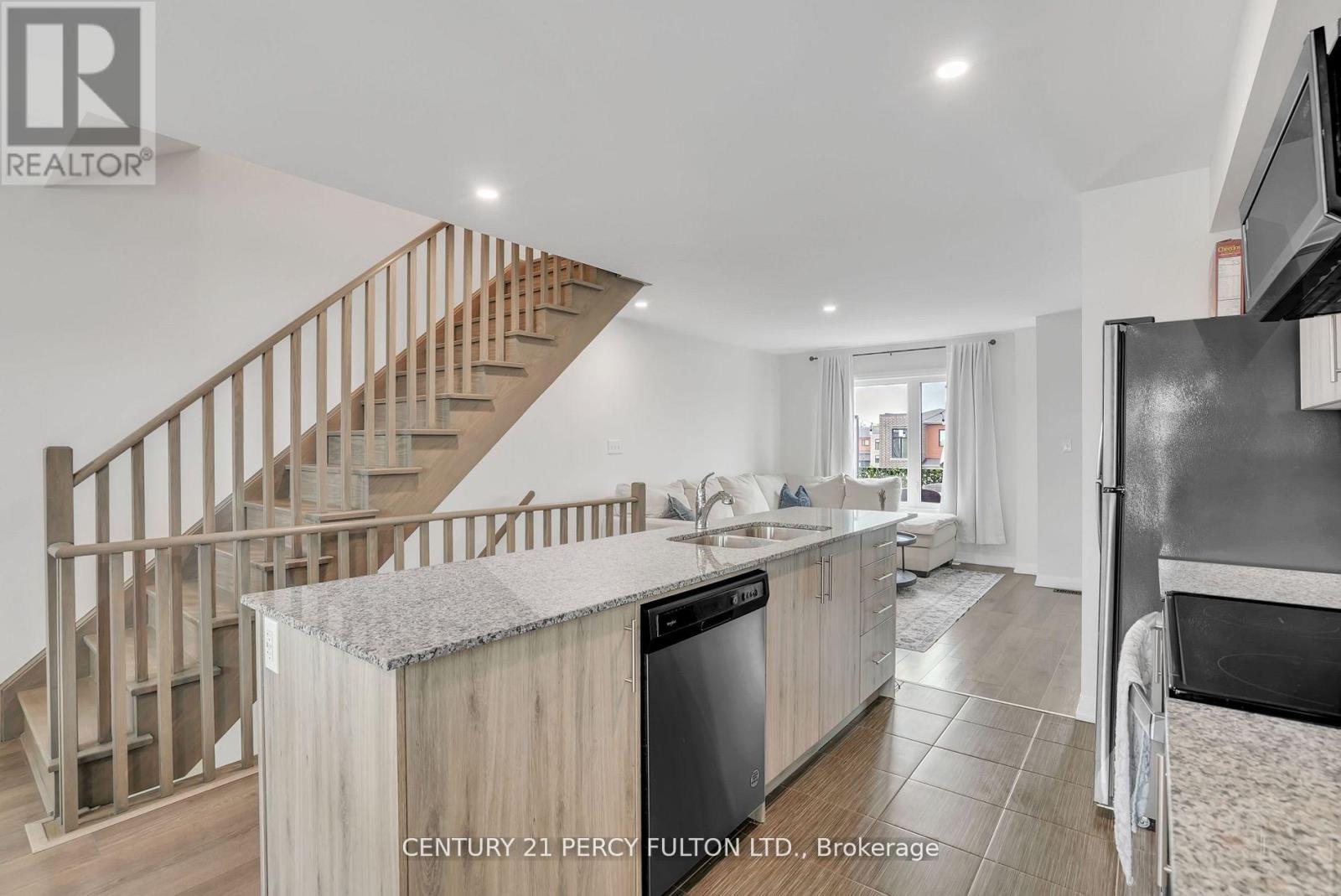 89 Fairlane Avenue, Barrie, Ontario  L9L 0M9 - Photo 20 - S13583912