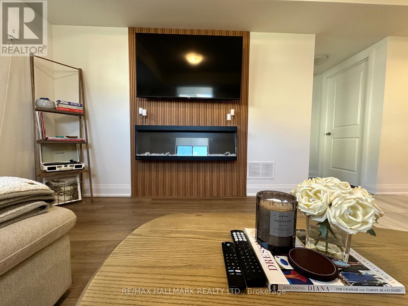 Lower - 30 Barnyard Trail, Barrie, Ontario  L9J 0V5 - Photo 6 - S13583952