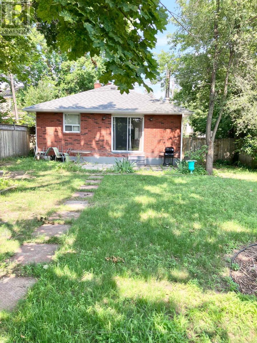B - 80 Innisfil Street, Barrie, Ontario L4N 3E2 - Photo 10 - S13584036