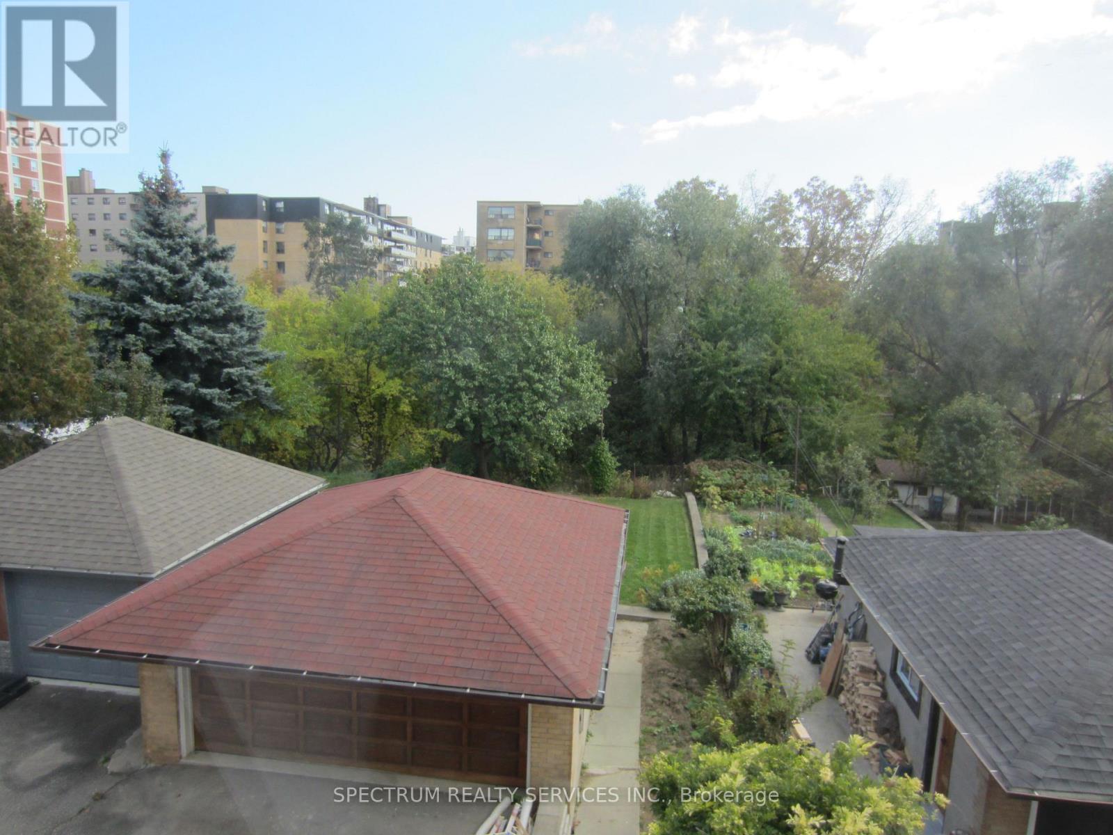Unit 1 - 49 Gotham Court, Toronto, Ontario  M6M 2W9 - Photo 12 - W13583762