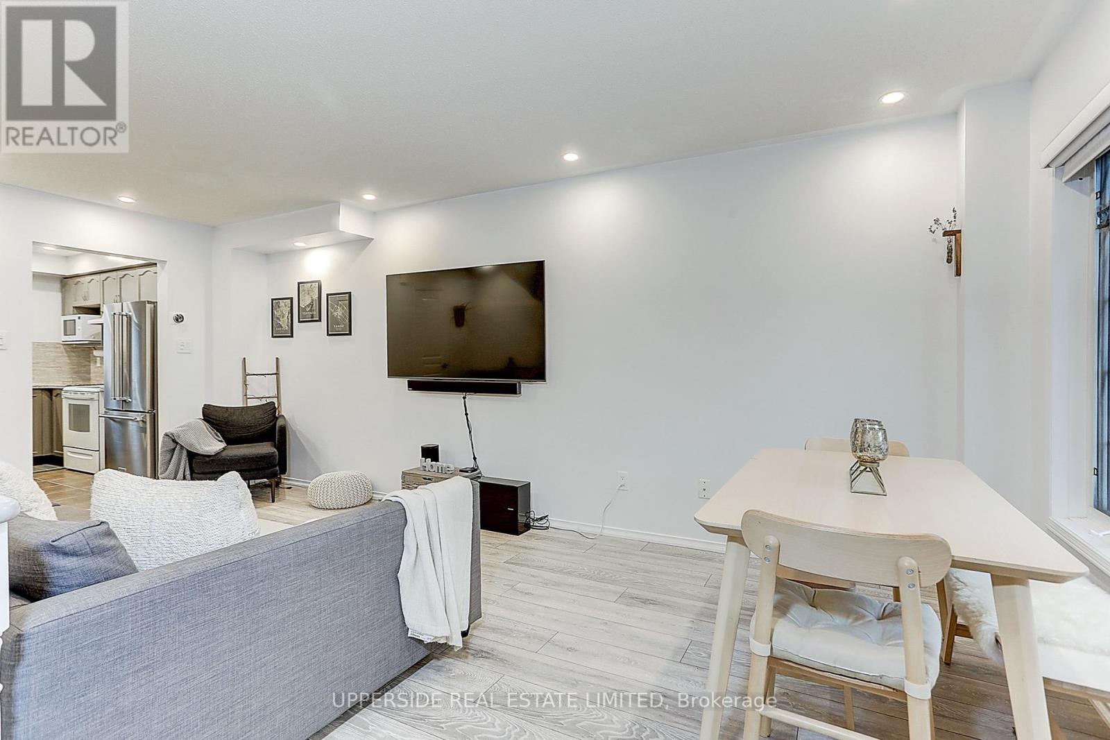 67 Birdstone Crescent, Toronto, Ontario  M6N 5H5 - Photo 17 - W13583944