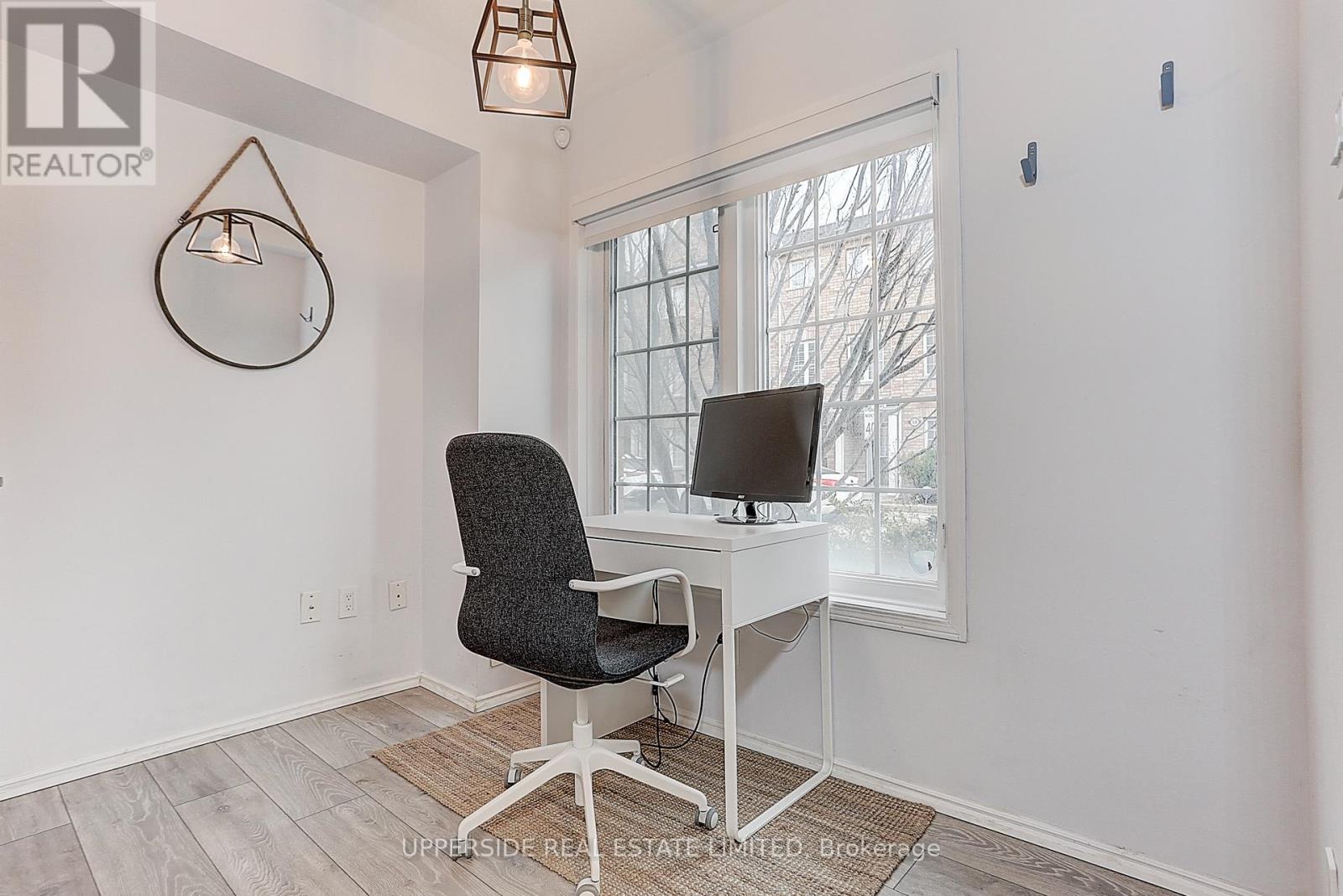 67 Birdstone Crescent, Toronto, Ontario  M6N 5H5 - Photo 5 - W13583944