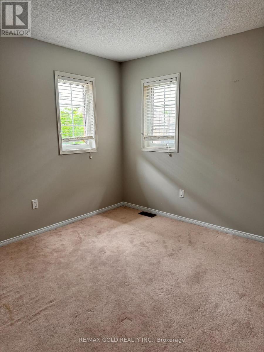 6 Nina Place, Brampton, Ontario  L7A 2E4 - Photo 15 - W13583958