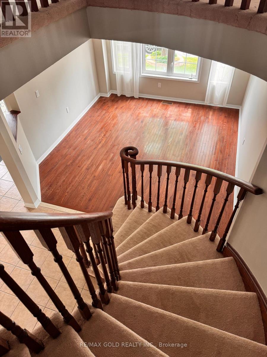 6 Nina Place, Brampton, Ontario  L7A 2E4 - Photo 21 - W13583958