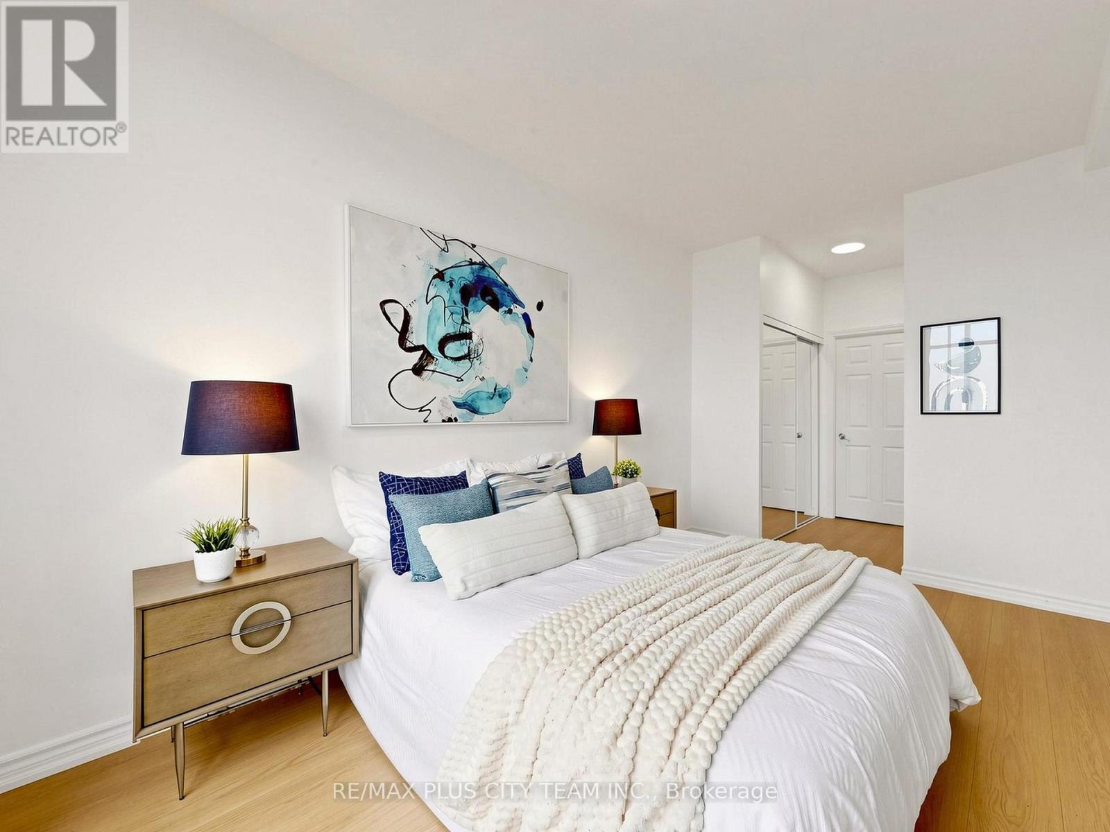 1009 - 1135 Royal York Road, Toronto, Ontario  M9A 0C3 - Photo 14 - W13584018