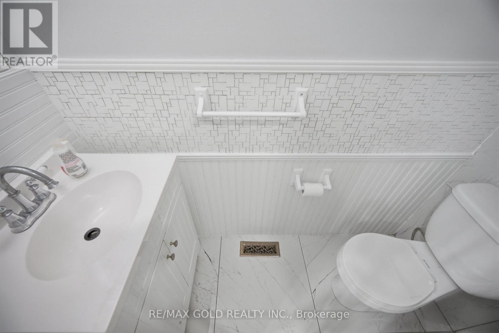 16 Crawford Drive, Brampton, Ontario  L6V 2C7 - Photo 11 - W13584044