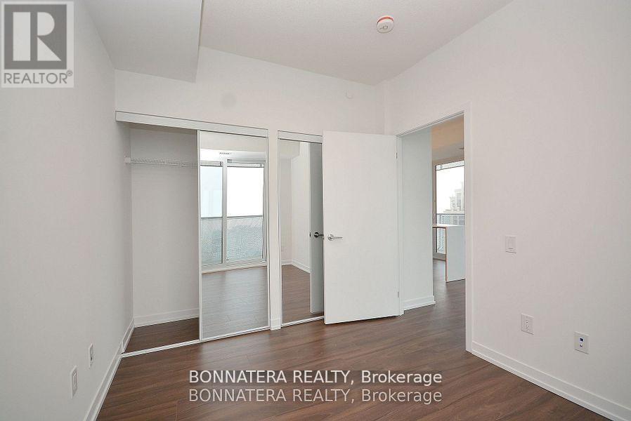 1608 - 4065 Confederation Parkway, Mississauga, Ontario  L5B 0L4 - Photo 25 - W13584052