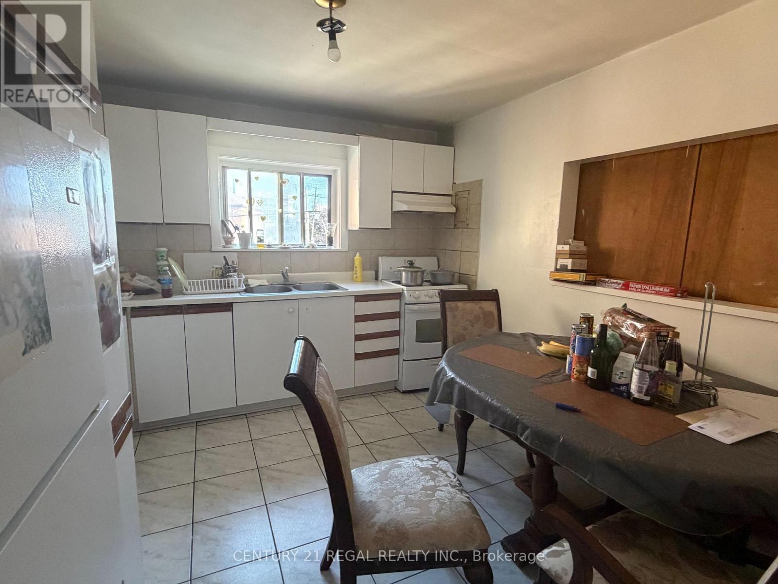 1615 Weston Road, Toronto, Ontario  M9N 1T8 - Photo 2 - W13584094