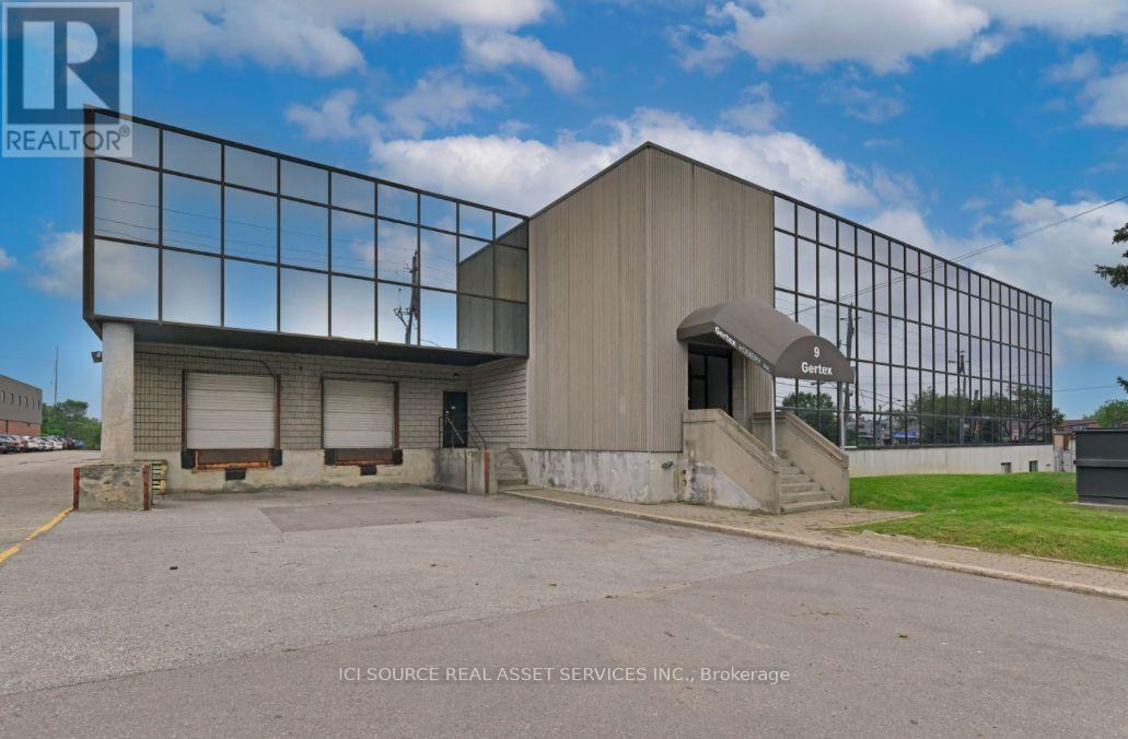 1 - 9 DENSLEY AVENUE, Toronto, Ontario