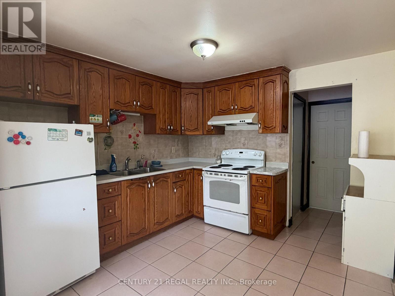 690 JANE STREET, Toronto (Rockcliffe-Smythe)
