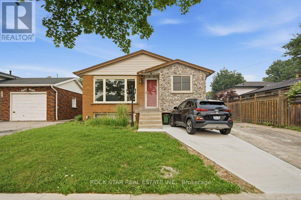 442 Greenhill Avenue, Hamilton, Ontario L8K 5E4 - Photo 2 - X13169656