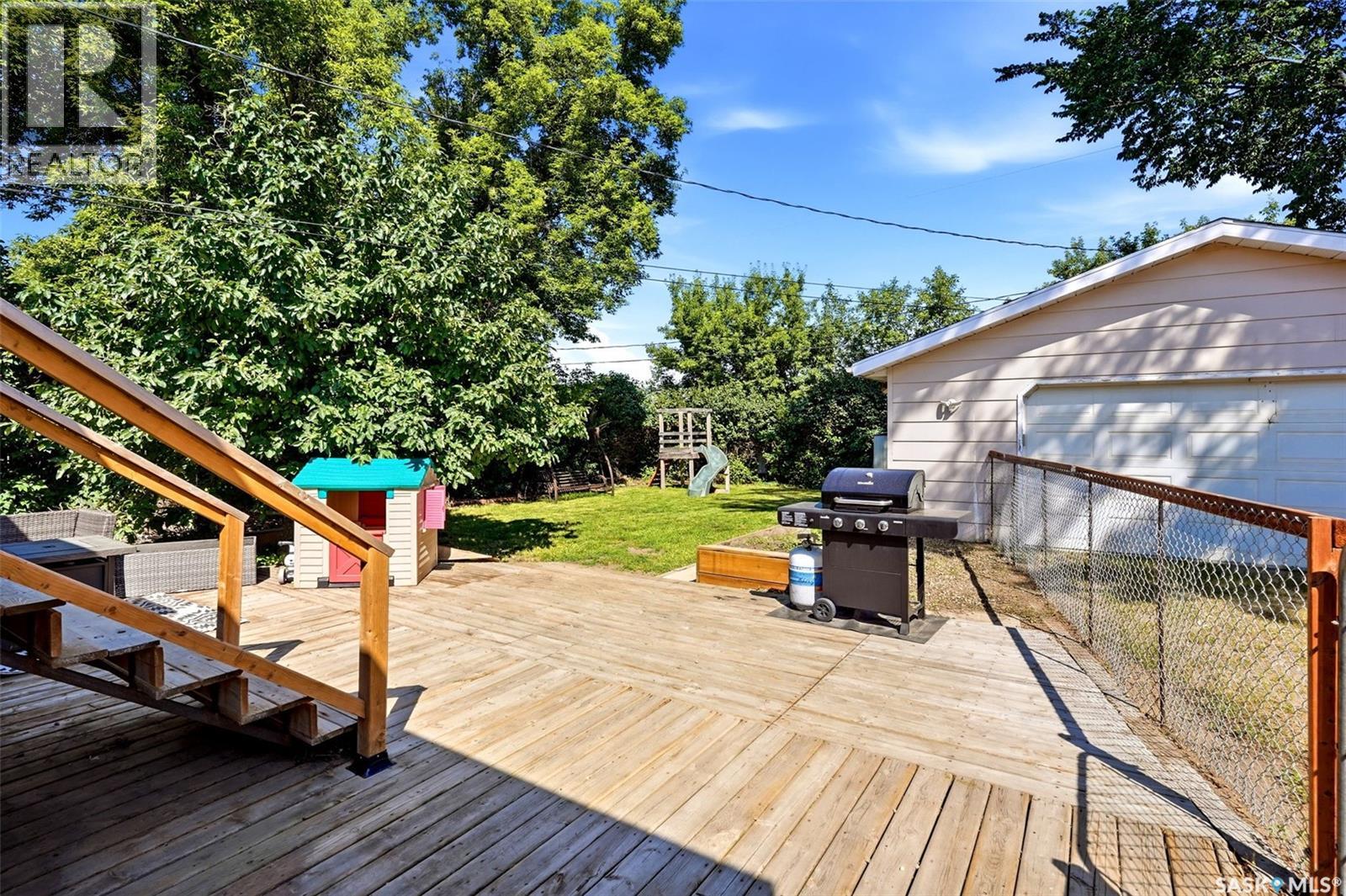614 3rd Avenue, Pilot Butte, Saskatchewan  S0G 3Z0 - Photo 32 - SK043079