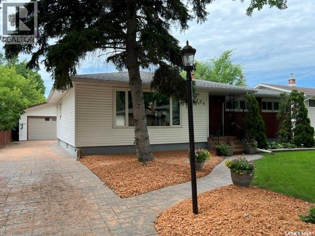 104 Marsh Crescent, Regina, Saskatchewan  S4S 6B4 - Photo 1 - SK042963