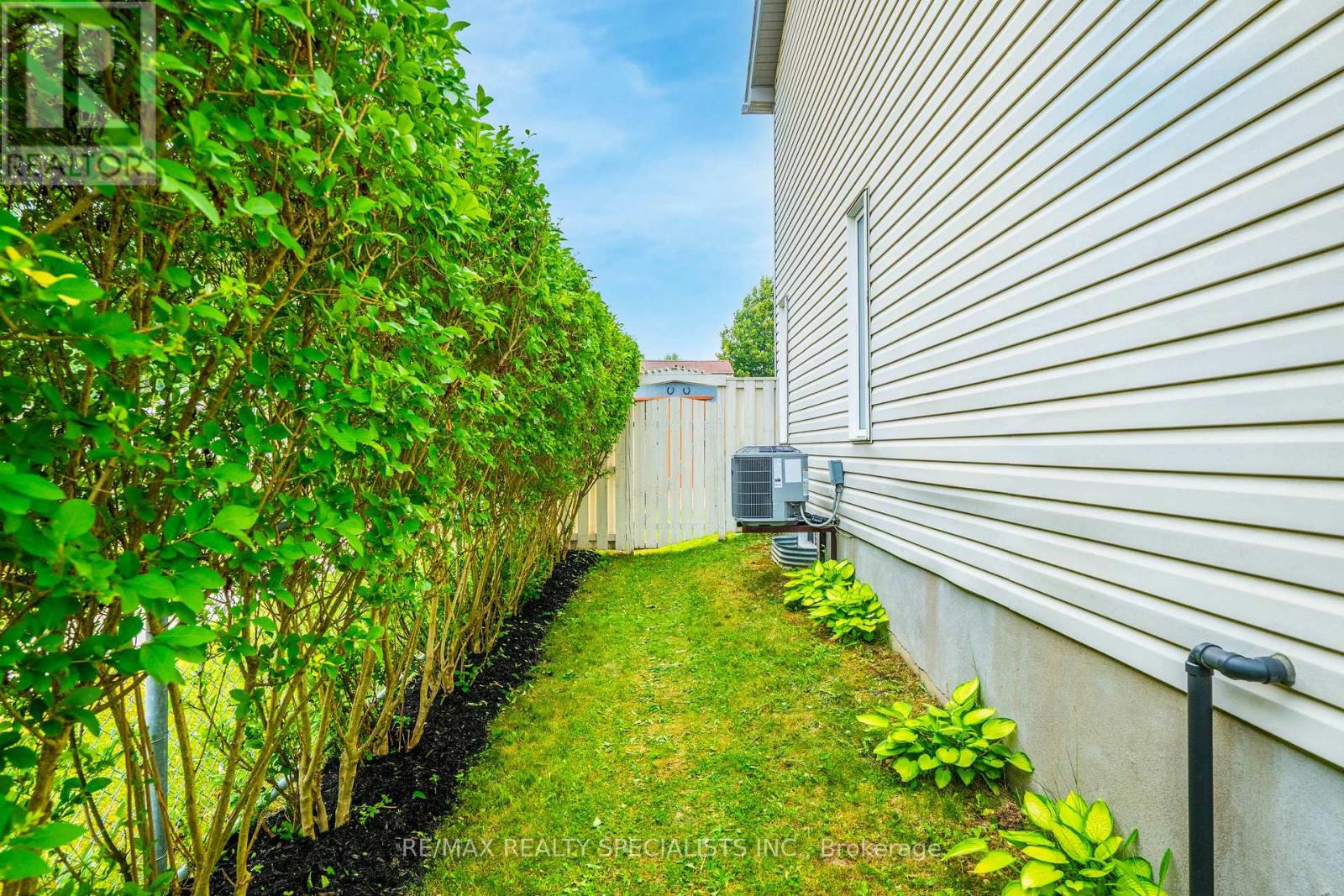 219 Prosperity Drive, Kitchener, Ontario  N2E 4E5 - Photo 27 - X13584038