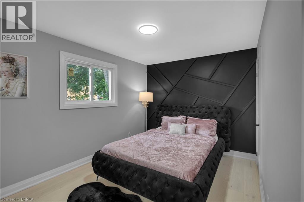 19 Broad Street, Brantford, Ontario  N3R 7E1 - Photo 14 - 40848181