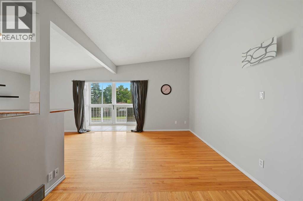6303 4 Street NW, Calgary, Alberta  T2K 1B7 - Photo 9 - A2329428