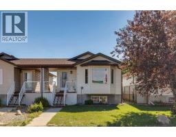 1916B 29 Avenue, Nanton, Alberta