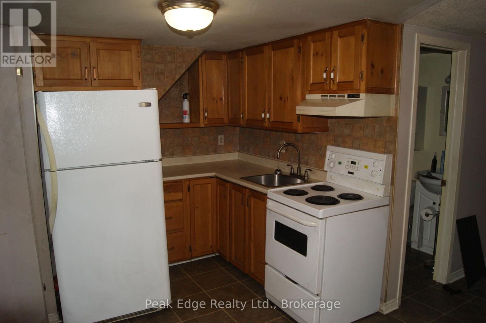 338 Colborne Street W, Orillia, Ontario  L3V 3A3 - Photo 17 - S13582452
