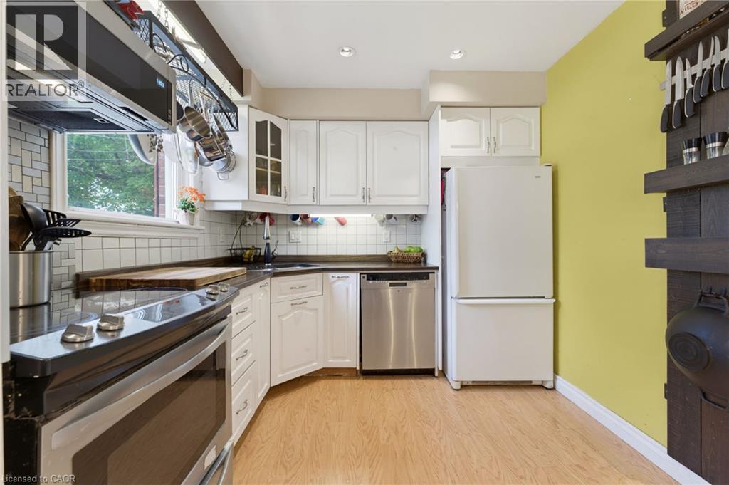 185 East 13th Street, Hamilton, Ontario  L9A 3Z6 - Photo 8 - 40848573