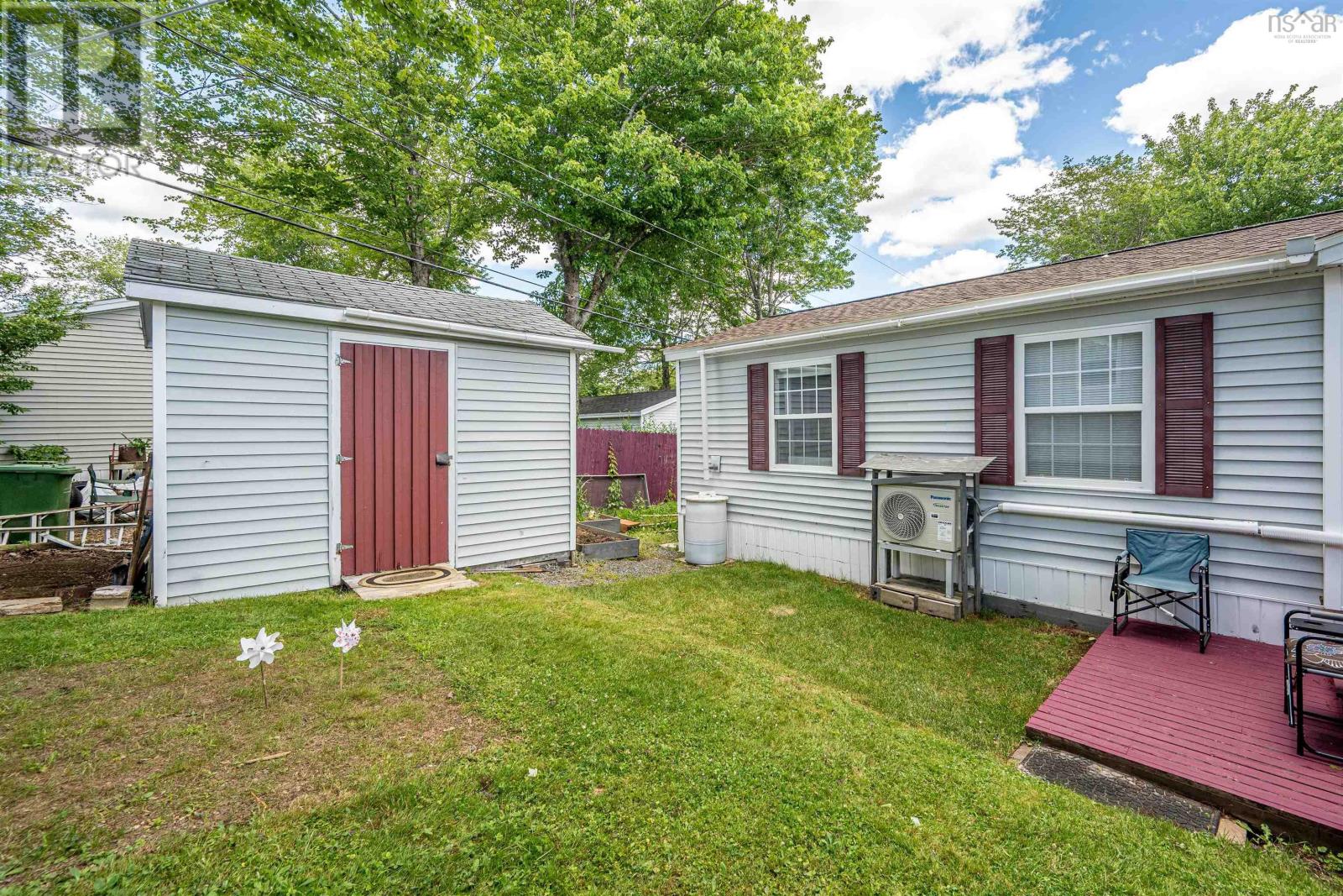 12 Sixth Street, Lucasville, Nova Scotia  B4B 1R3 - Photo 31 - 202618027