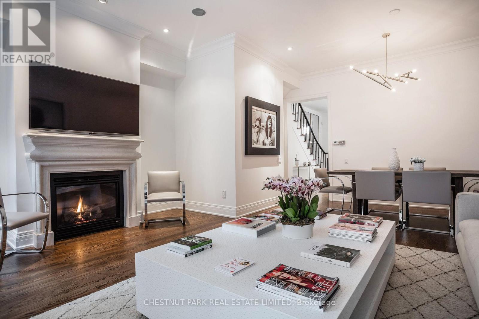 107 Lonsdale Road, Toronto, Ontario  M4V 1W4 - Photo 5 - C13584142