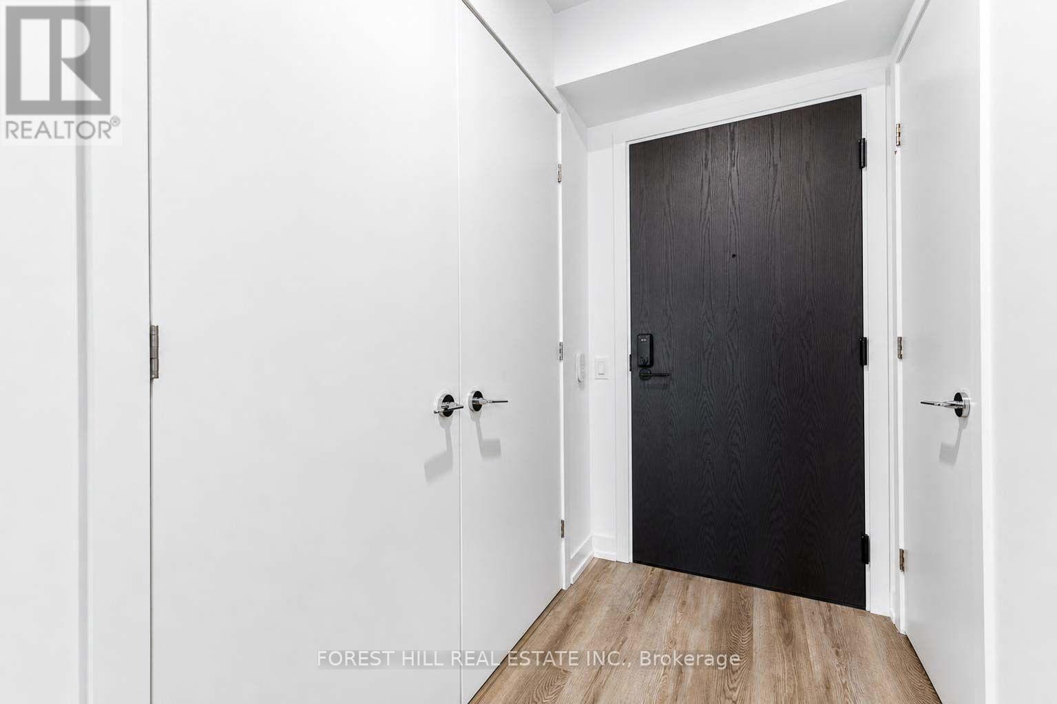601 - 771 YONGE STREET W, Toronto, Ontario
