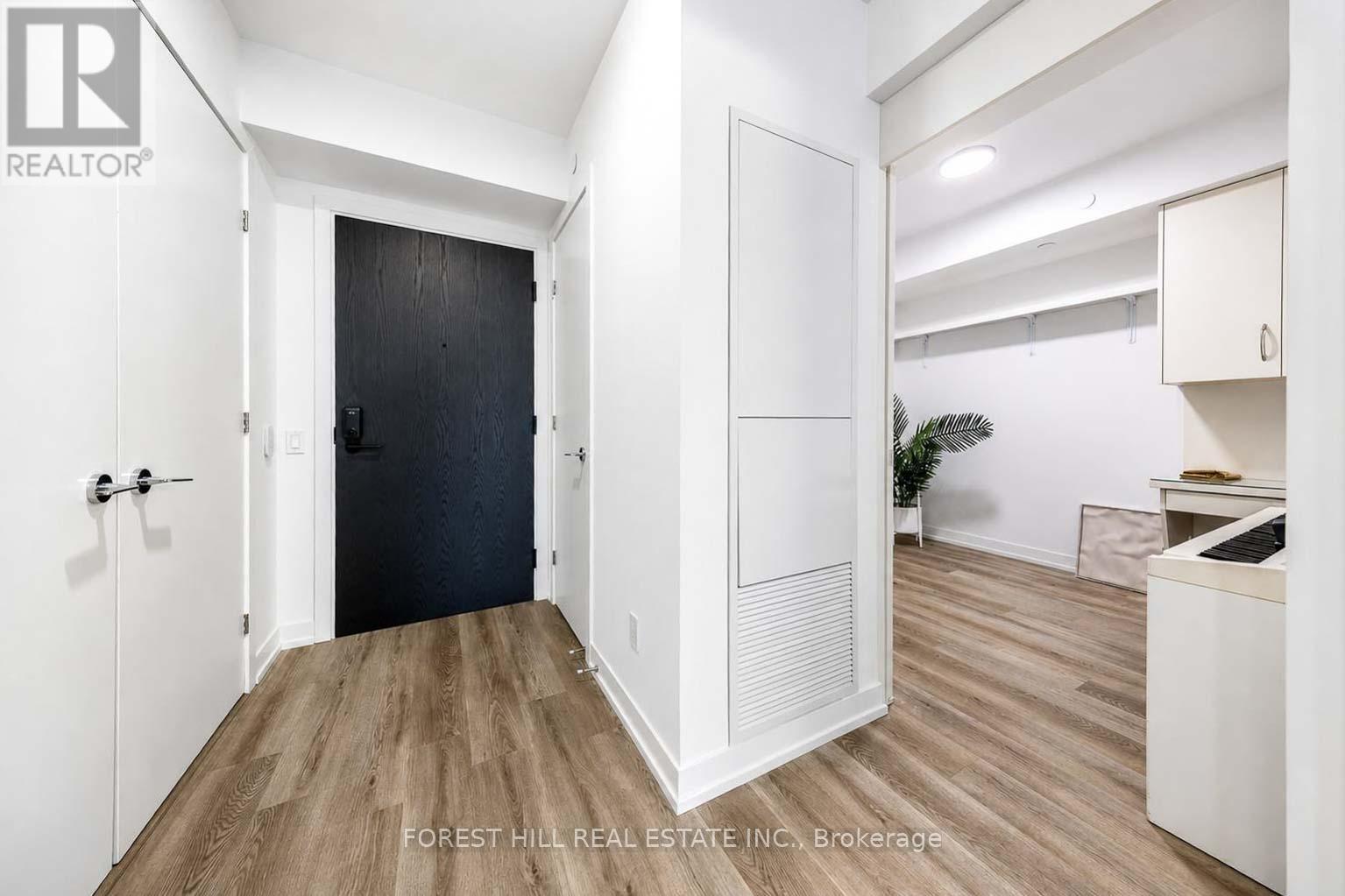 601 - 771 Yonge Street W, Toronto, Ontario  M4W 2G4 - Photo 3 - C13584144