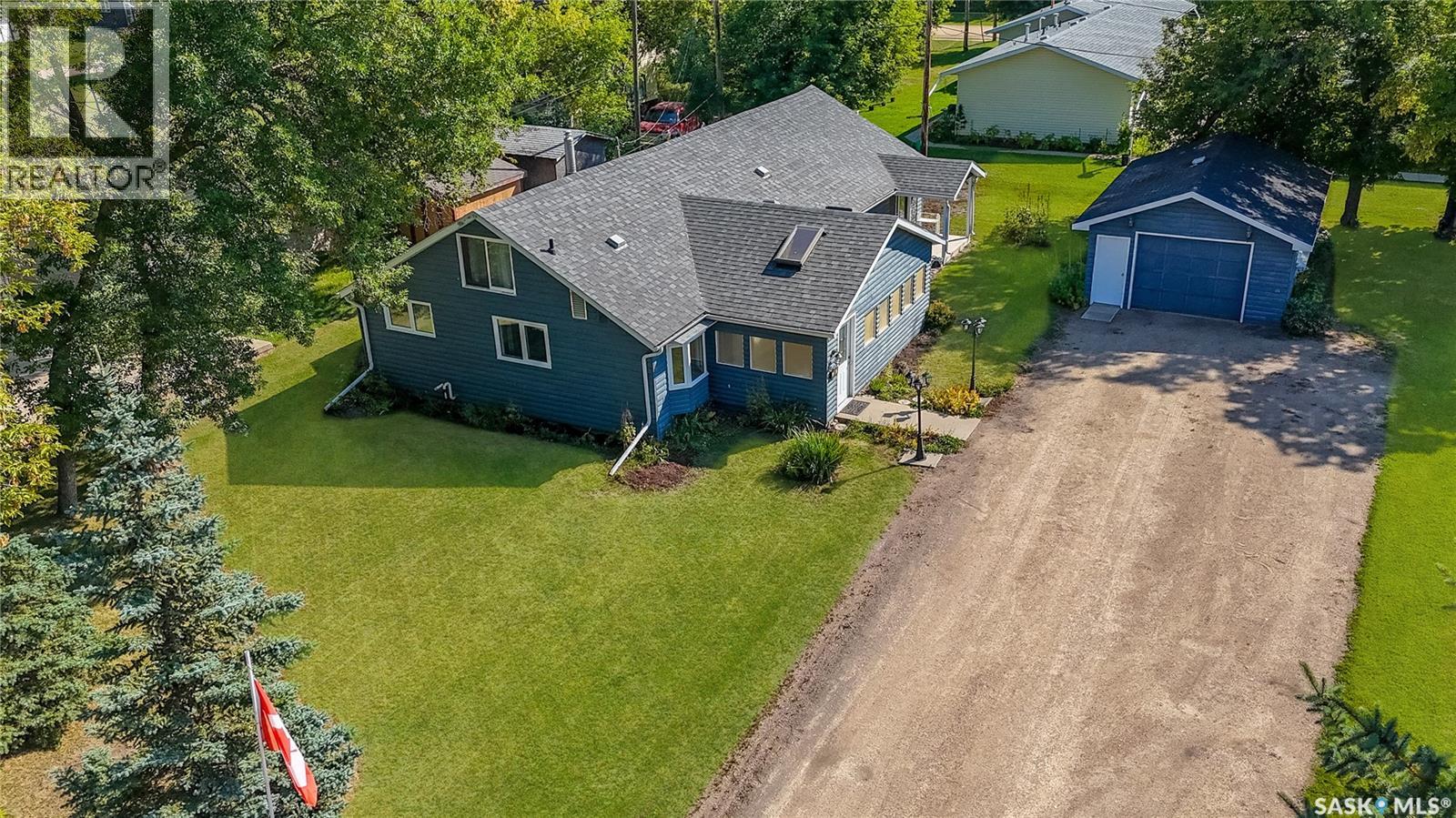 308 2nd Avenue S, Leask, Saskatchewan  S0J 1M0 - Photo 1 - SK016937