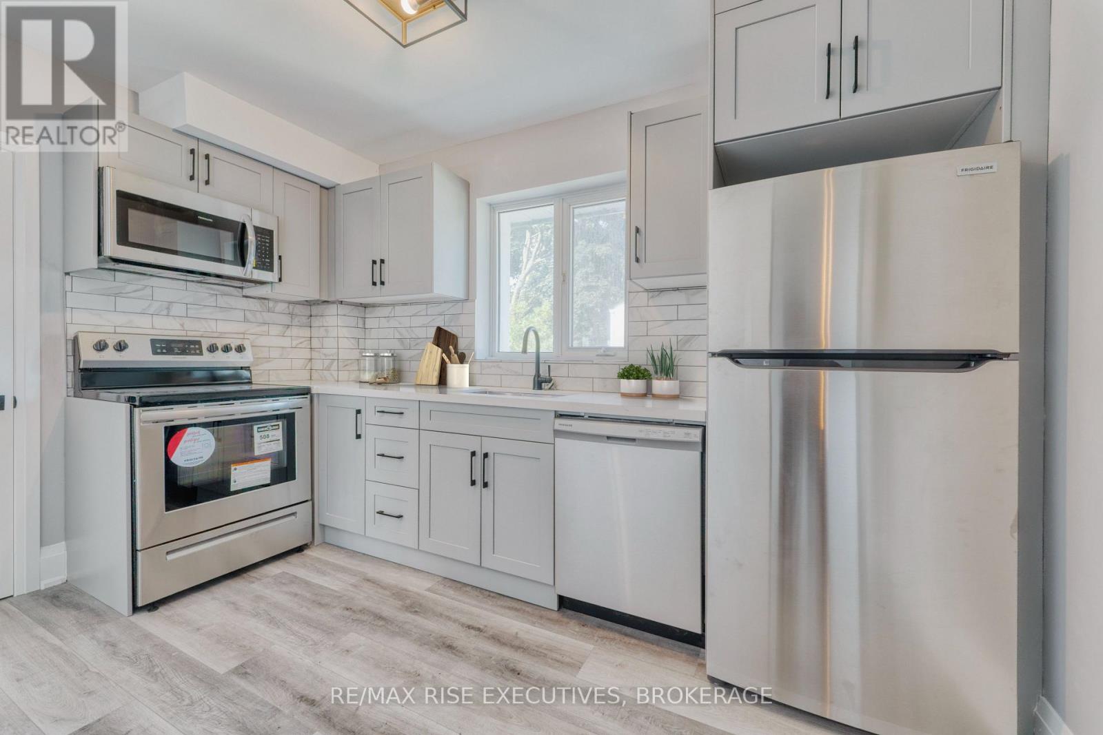 3 - 130 Carruthers Avenue, Kingston, Ontario K7L 1M7 - Photo 6 - X13584266