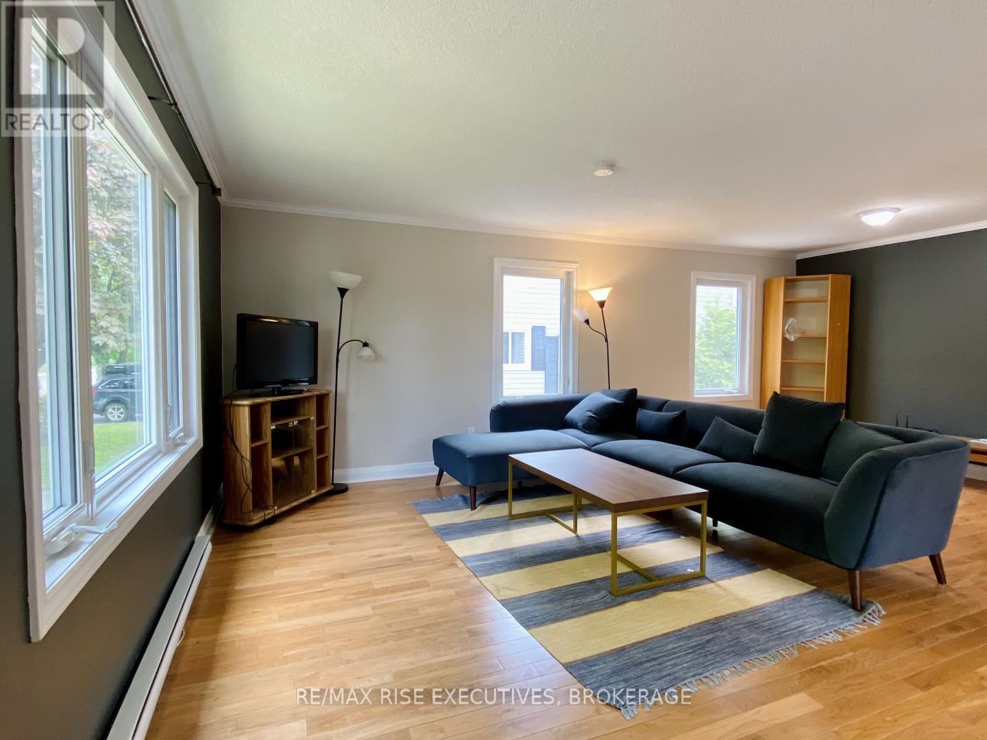 1 - 40 Helen Street, Kingston, Ontario K7L 4N9 - Photo 7 - X13584278