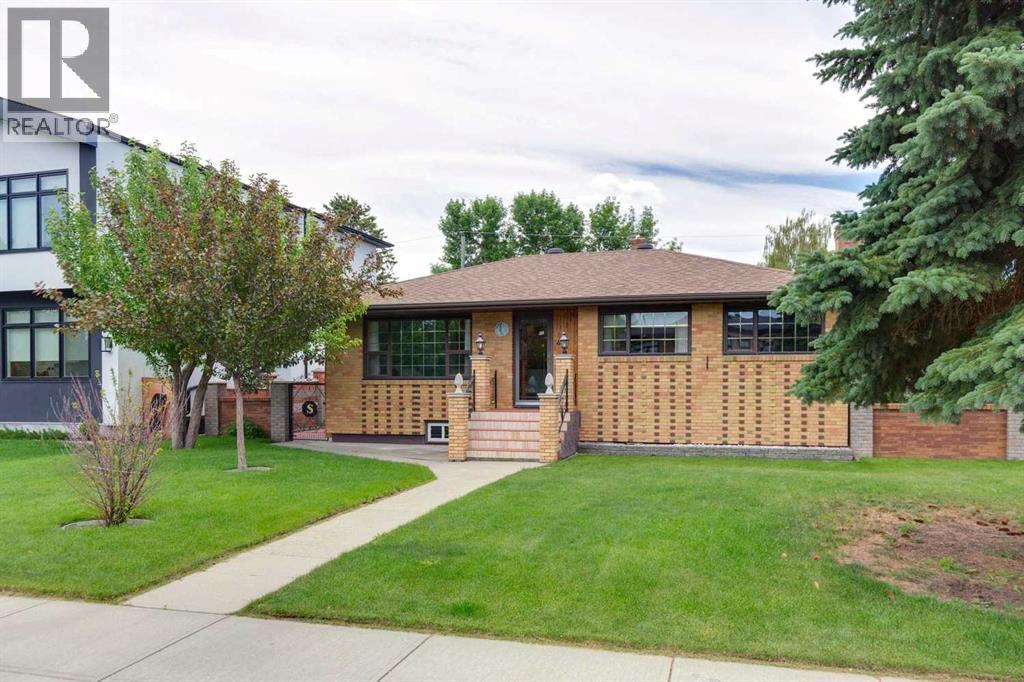 47 Montrose Crescent NE, Calgary, Alberta  T2E 5P3 - Photo 2 - A2327238