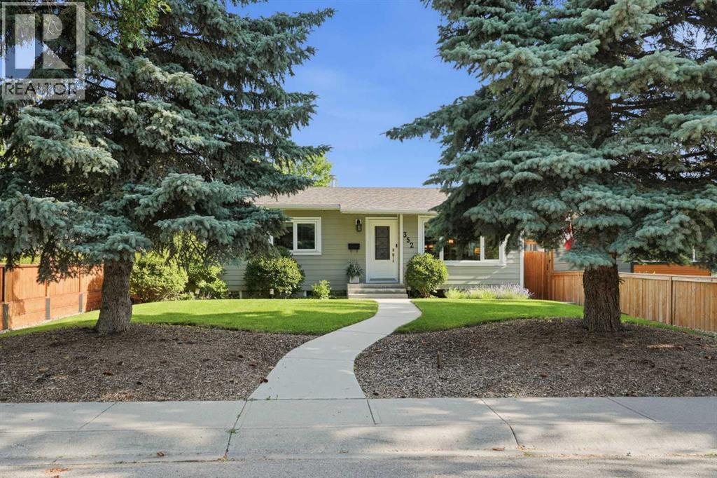 352 86 Avenue SE, Calgary