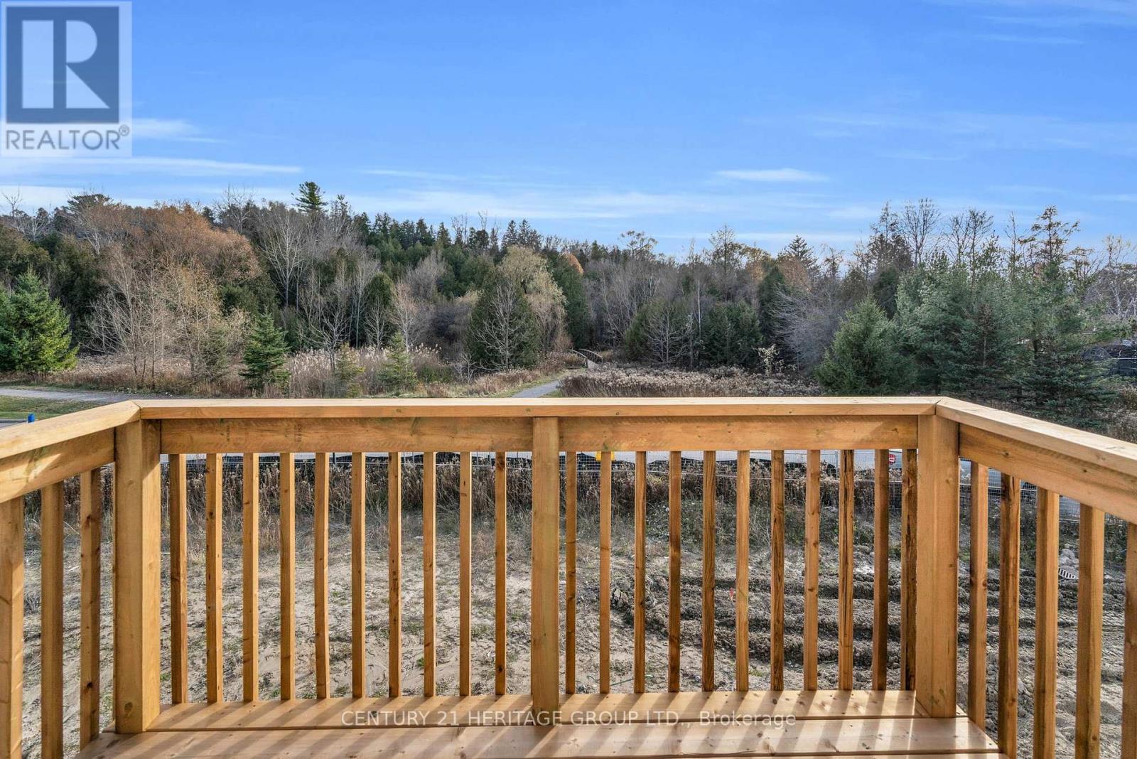 96 Lyall Stokes Circle, East Gwillimbury (Mt Albert), Ontario  L0G 1M0 - Photo 9 - N13584154