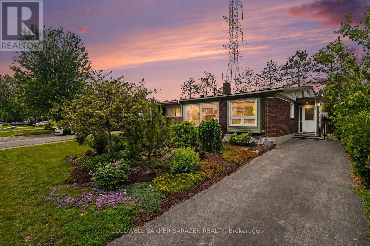 79 WOODFIELD DRIVE, Ottawa
