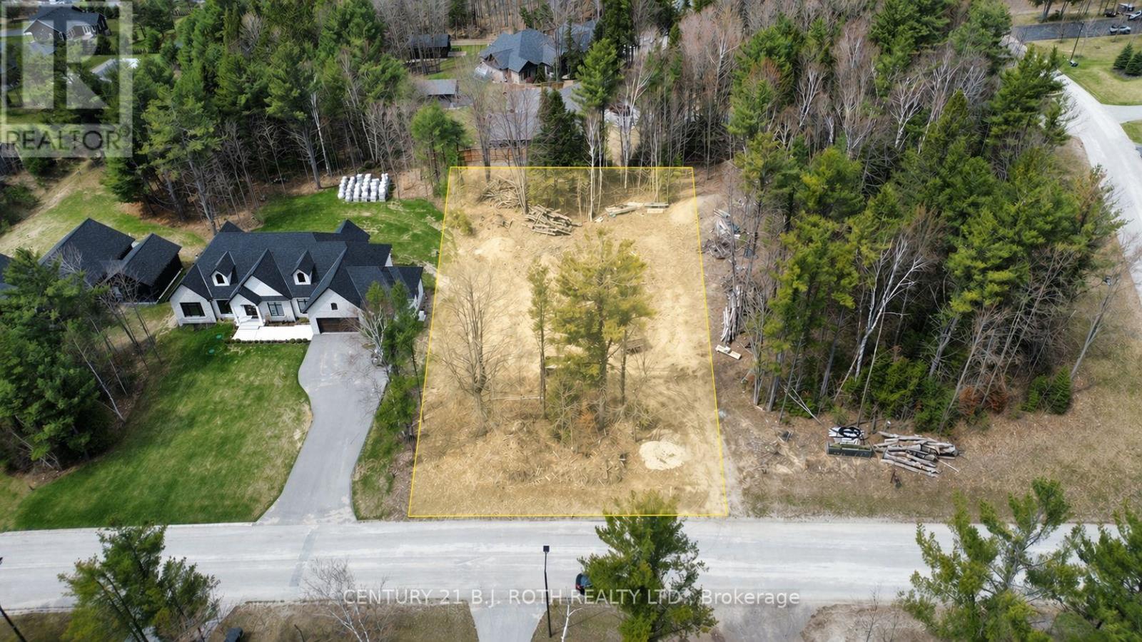 35 MARNI LANE, Springwater, Ontario