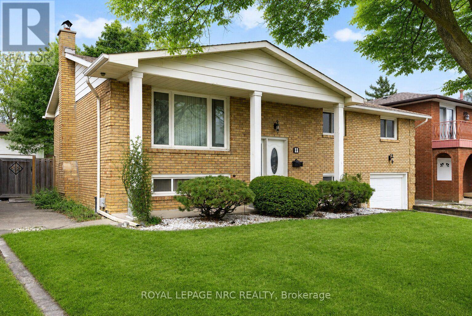 11 Pinard Street, Hamilton, Ontario  L8K 6G8 - Photo 2 - X13455912
