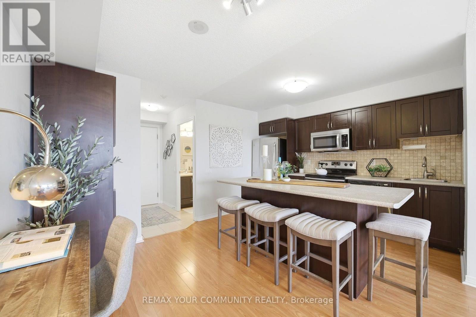 2102 - 60 Heintzman Street, Toronto, Ontario  M6P 5A1 - Photo 11 - W13584178