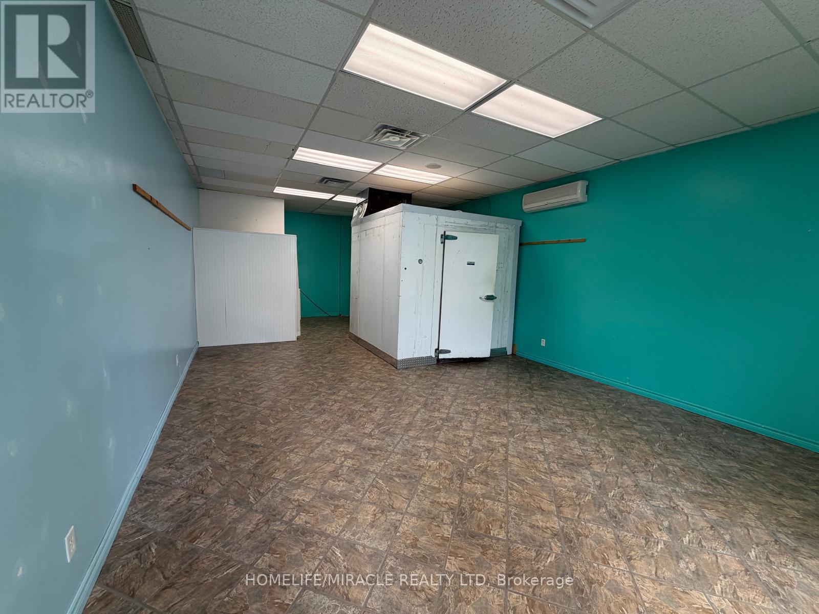 3 - 123 Waterloo Street S, Stratford, Ontario  N5A 4B3 - Photo 3 - X13584172