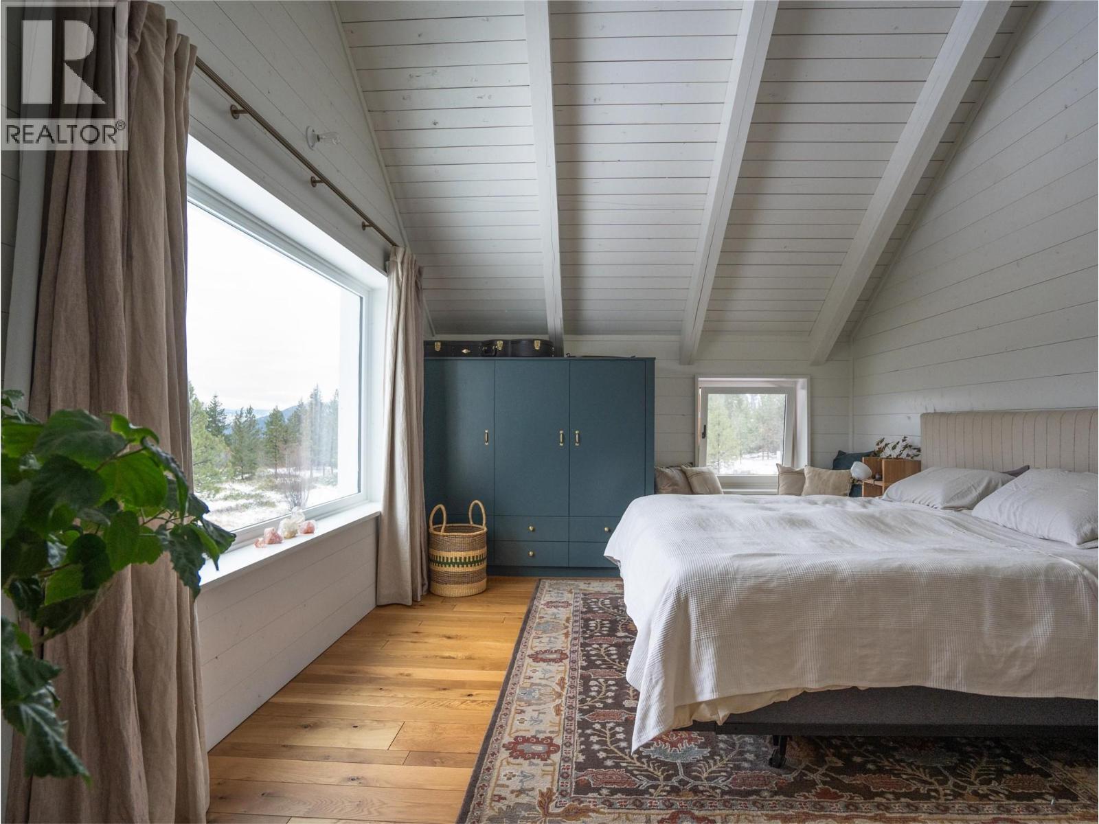 8025 Princeton-Summerland Road, Summerland, British Columbia V0H 1Z8 - Photo 14 - 10395035