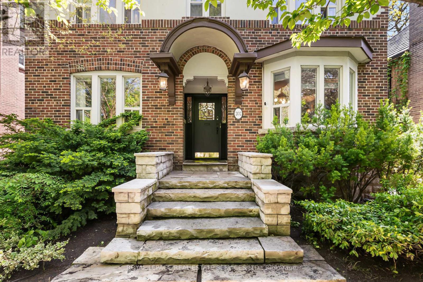 202 Dinnick Crescent, Toronto, Ontario  M4N 1M3 - Photo 41 - C13584364