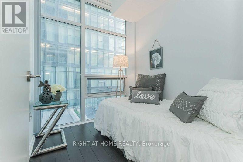 812w - 36 Lisgar Street, Toronto, Ontario  M6J 0C7 - Photo 10 - C13584404