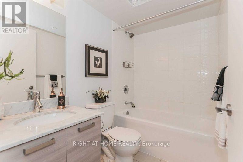 812w - 36 Lisgar Street, Toronto, Ontario  M6J 0C7 - Photo 11 - C13584404